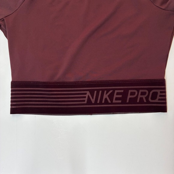 Nike Pro Dri-FIT Womens Medium Short Sleeve Crop Top Burgundy Maroon Training - Picture 3 of 4